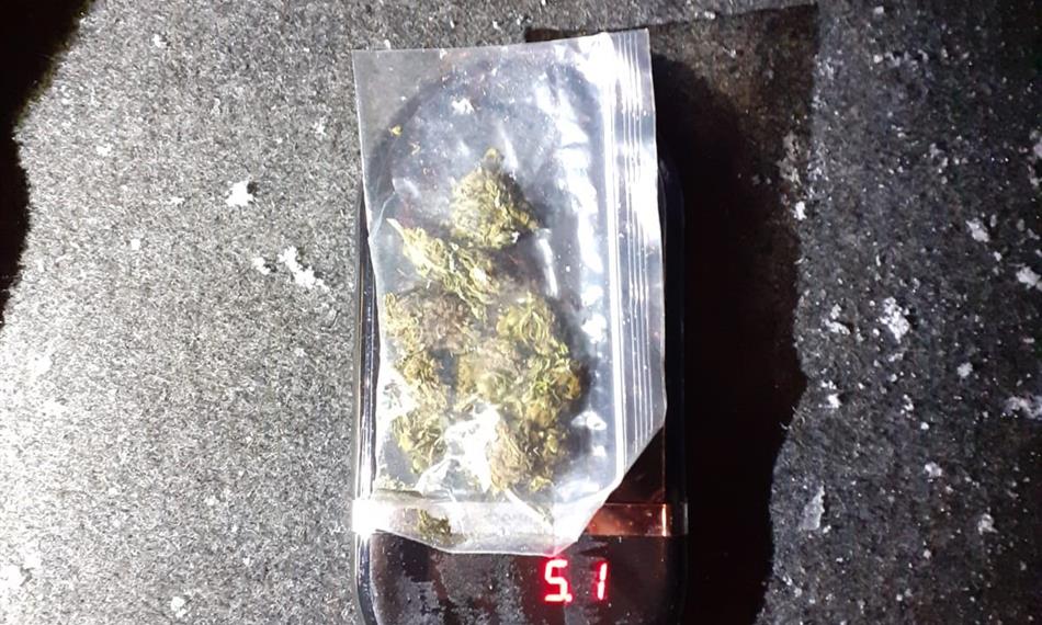 2021-1-15-1022Záchyt drog a zbraní_9.jpg